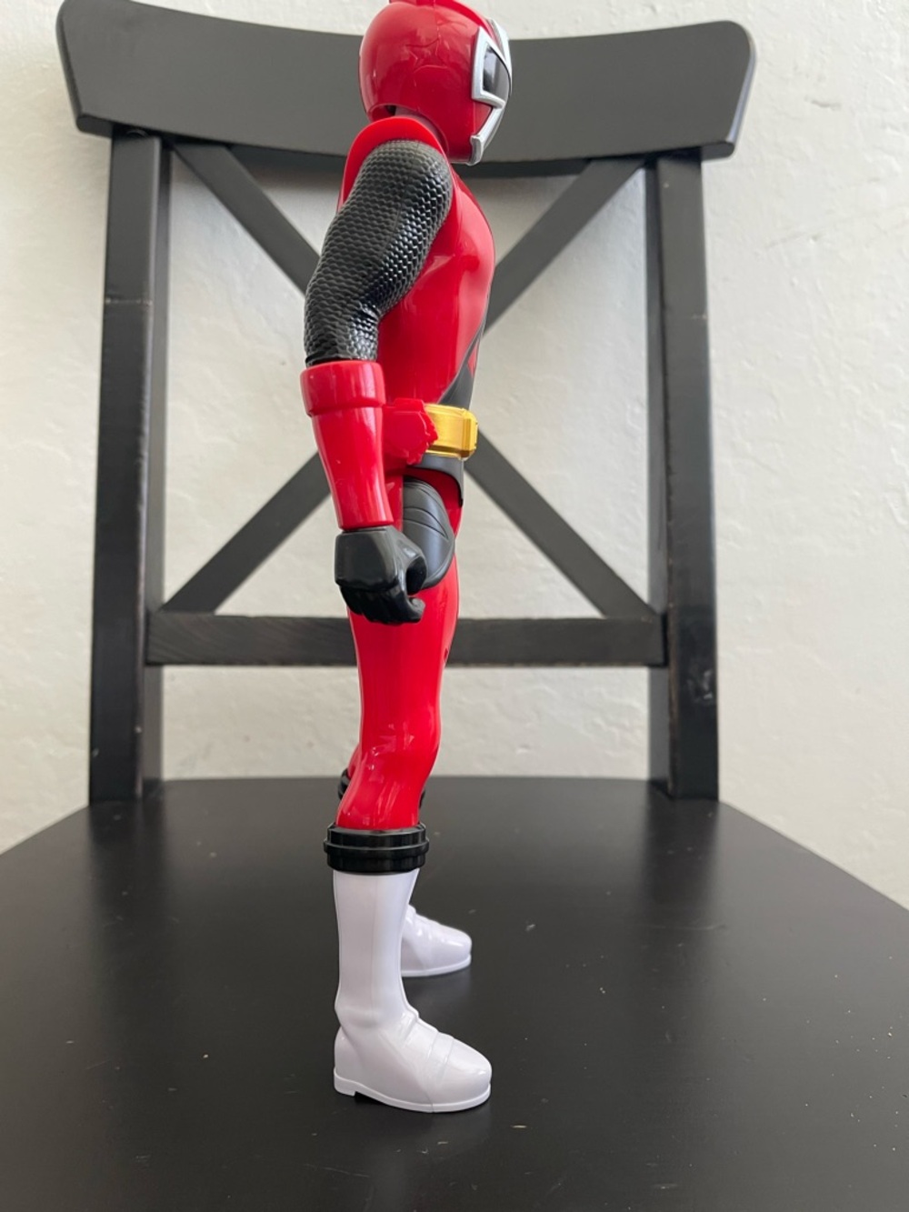 Red Power Ranger-Style Action Figure for Kids - Picture 2 of 4